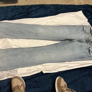 Bell bottom guess jeans